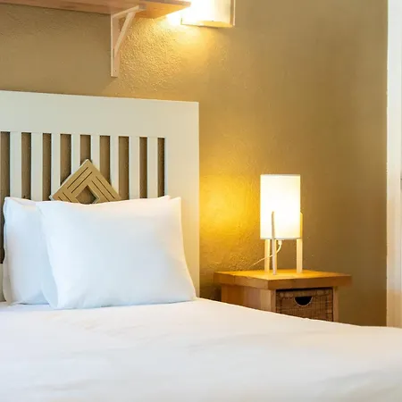 Cozy 2 Bdr W/balcony In By Lovelystay Apartamento Vale do Lobo