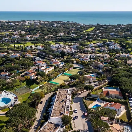 Апартаменты Bright & Spacious 2Br Balcony In Vale Do Lobo By Lovelystay