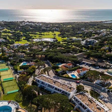 Апартаменты Bright & Spacious 2Br Balcony In Vale Do Lobo By Lovelystay